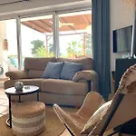 Terraza Con Encanto A Un Paso De La Playa