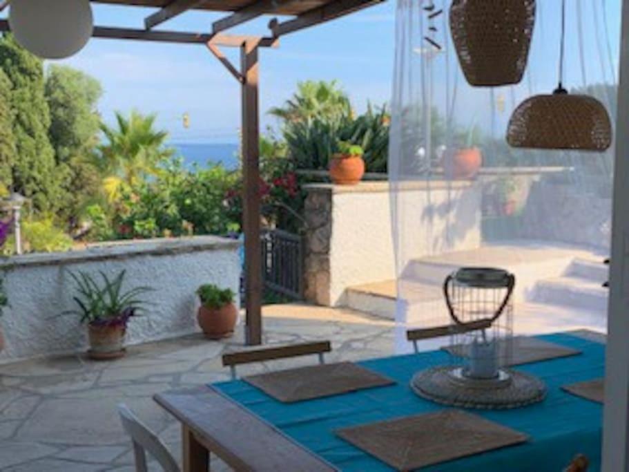 Terraza Con Encanto A Un Paso De La Playa Apartamento *