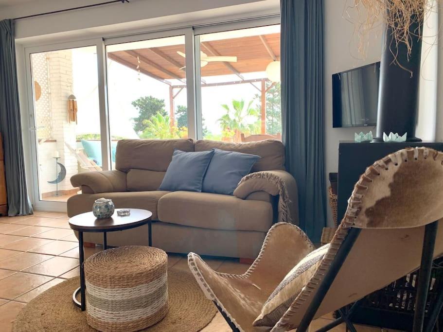 Terraza Con Encanto A Un Paso De La Playa Tarragona